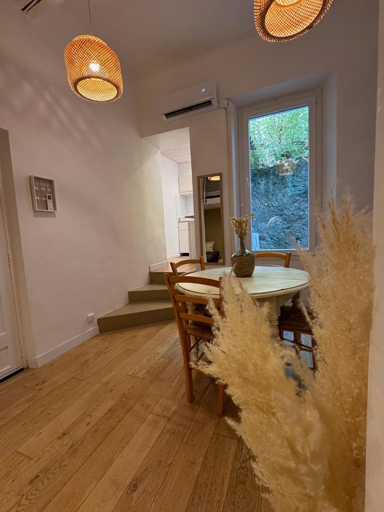 Charmant Studio Hyères Екстериор снимка
