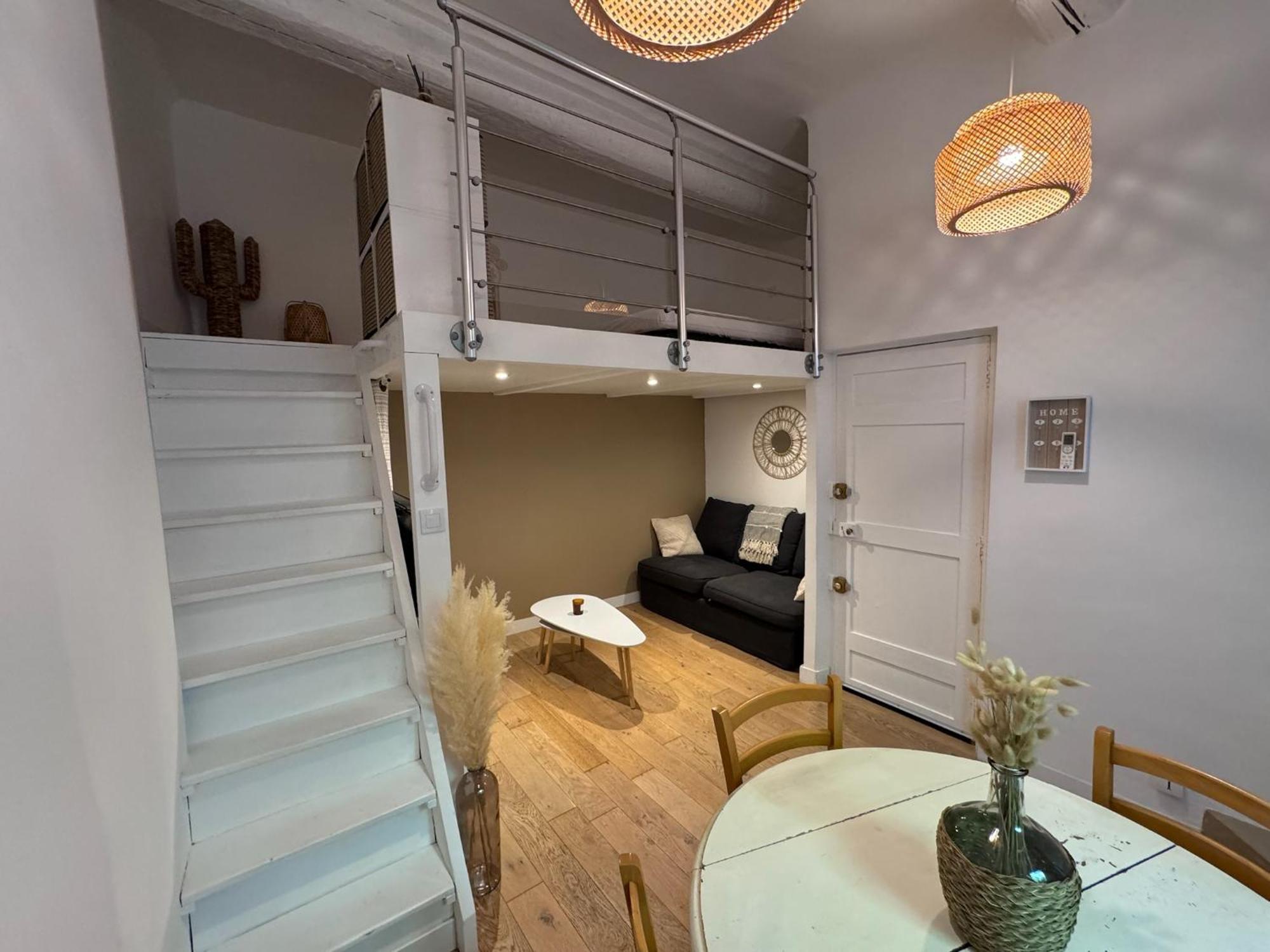 Charmant Studio Hyères Екстериор снимка